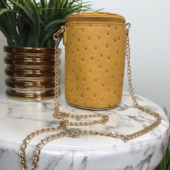 ‼️ Ostrich Barrel Mustard Color Purse Bag Chain - Picture 2 of 8